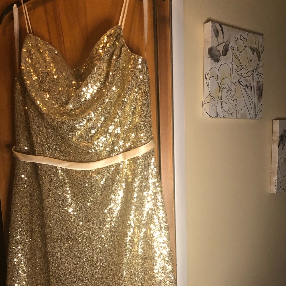 Beautiful gold formal gown